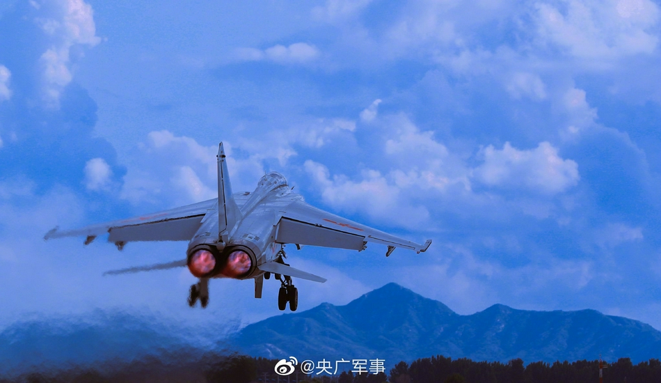 久久青