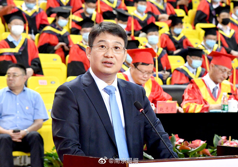 黑人又大又粗