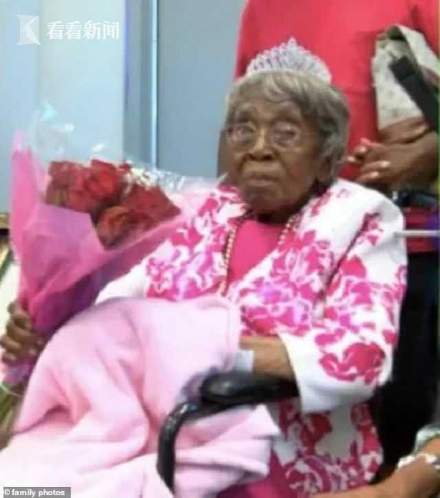 中年熟妇的大肥唇熟女影视
