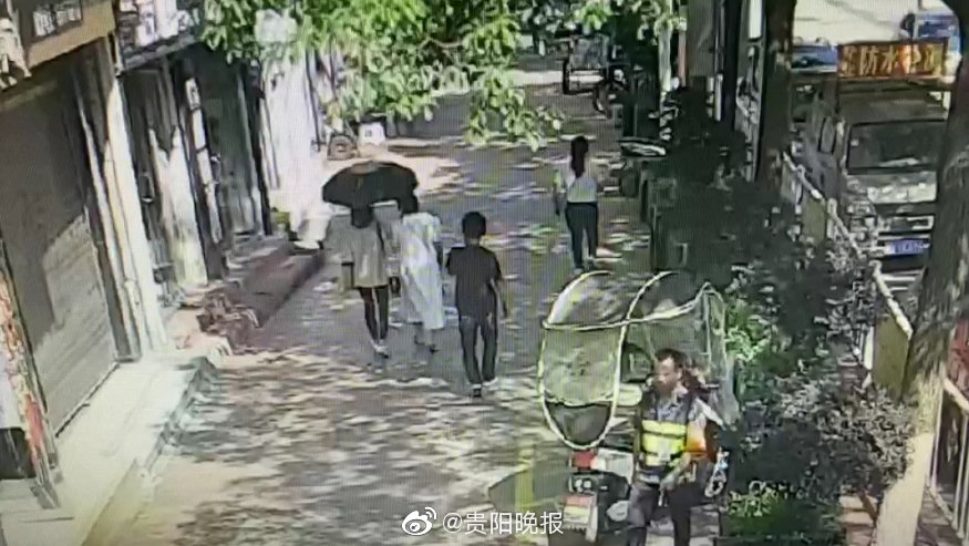 欧美三级特黄