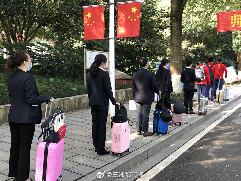 搞黄 网站