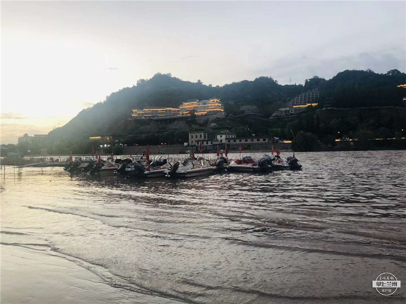 张筱雨裸体下部大胆