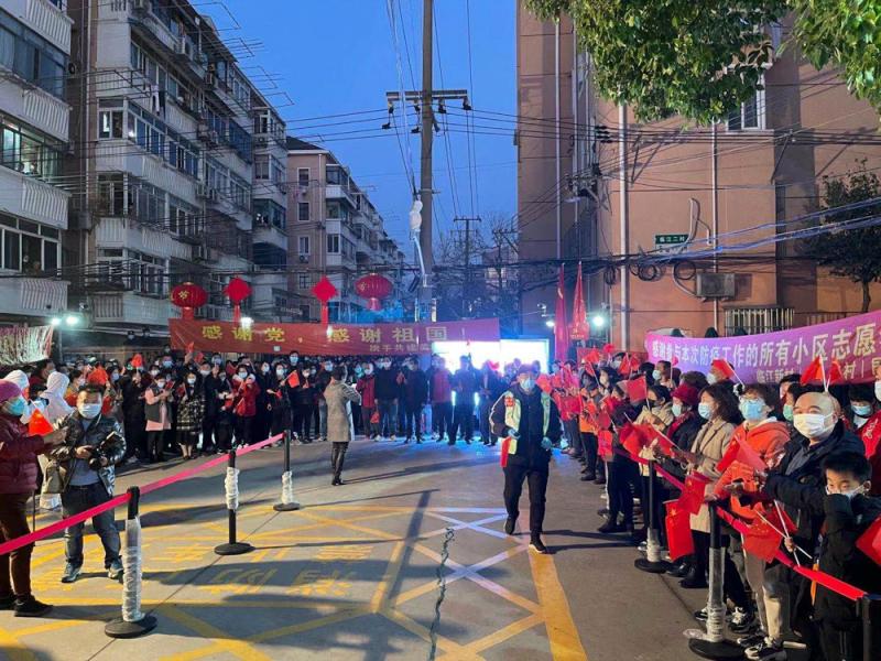 女人的屄让狗操
