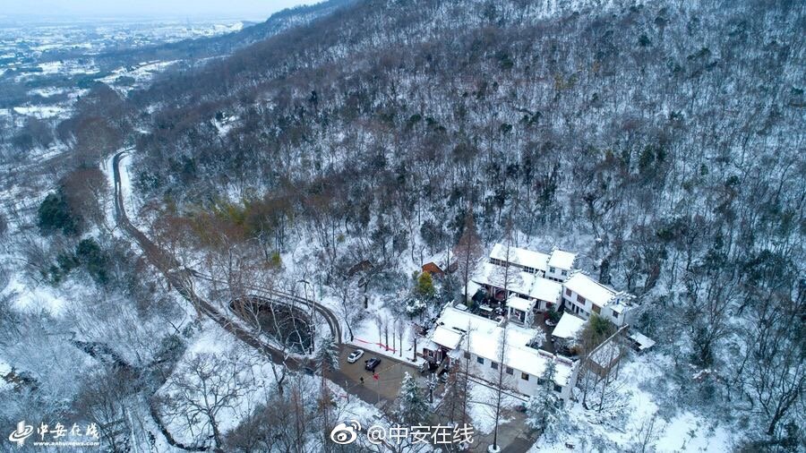 淡江大學