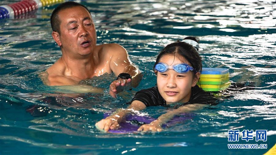 老师脱 让学生摸 流白浆