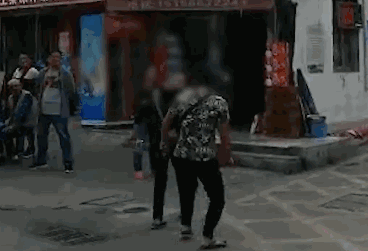 中国女网新秀马姝玥夺得成人赛首冠