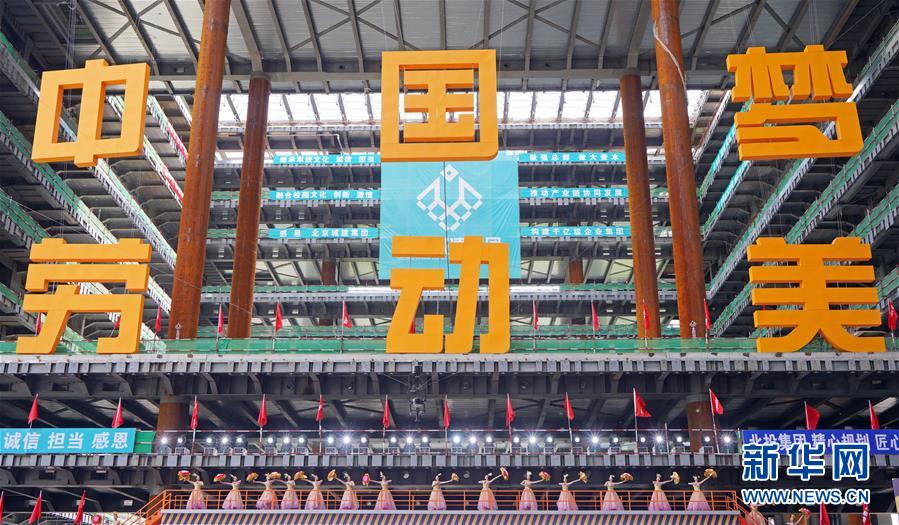 被民工玩酥了的张小婷