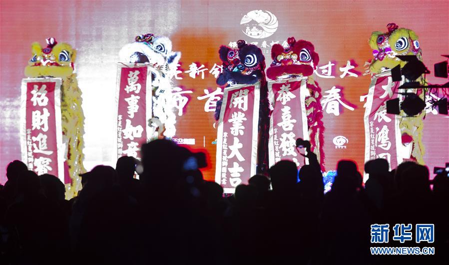 亚洲精品18  在线观看