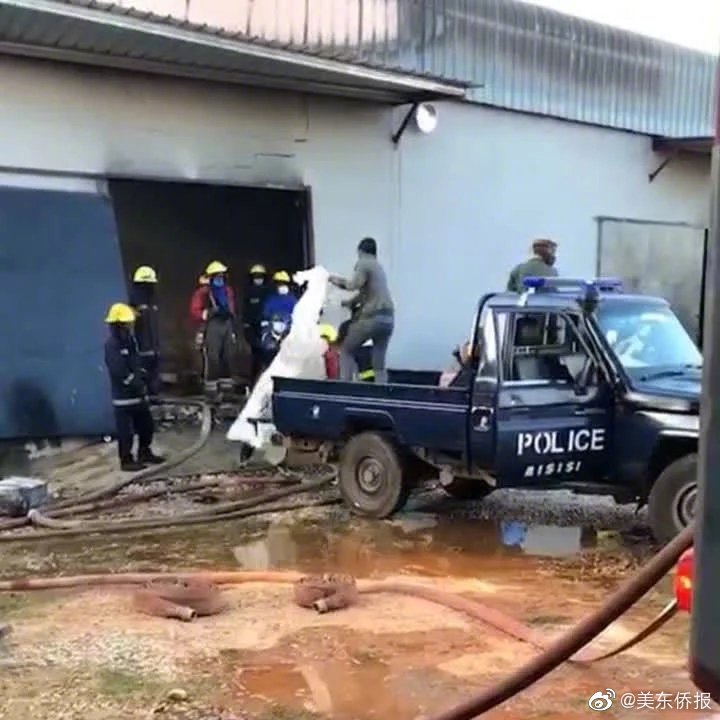 女厕所偷拍一区二