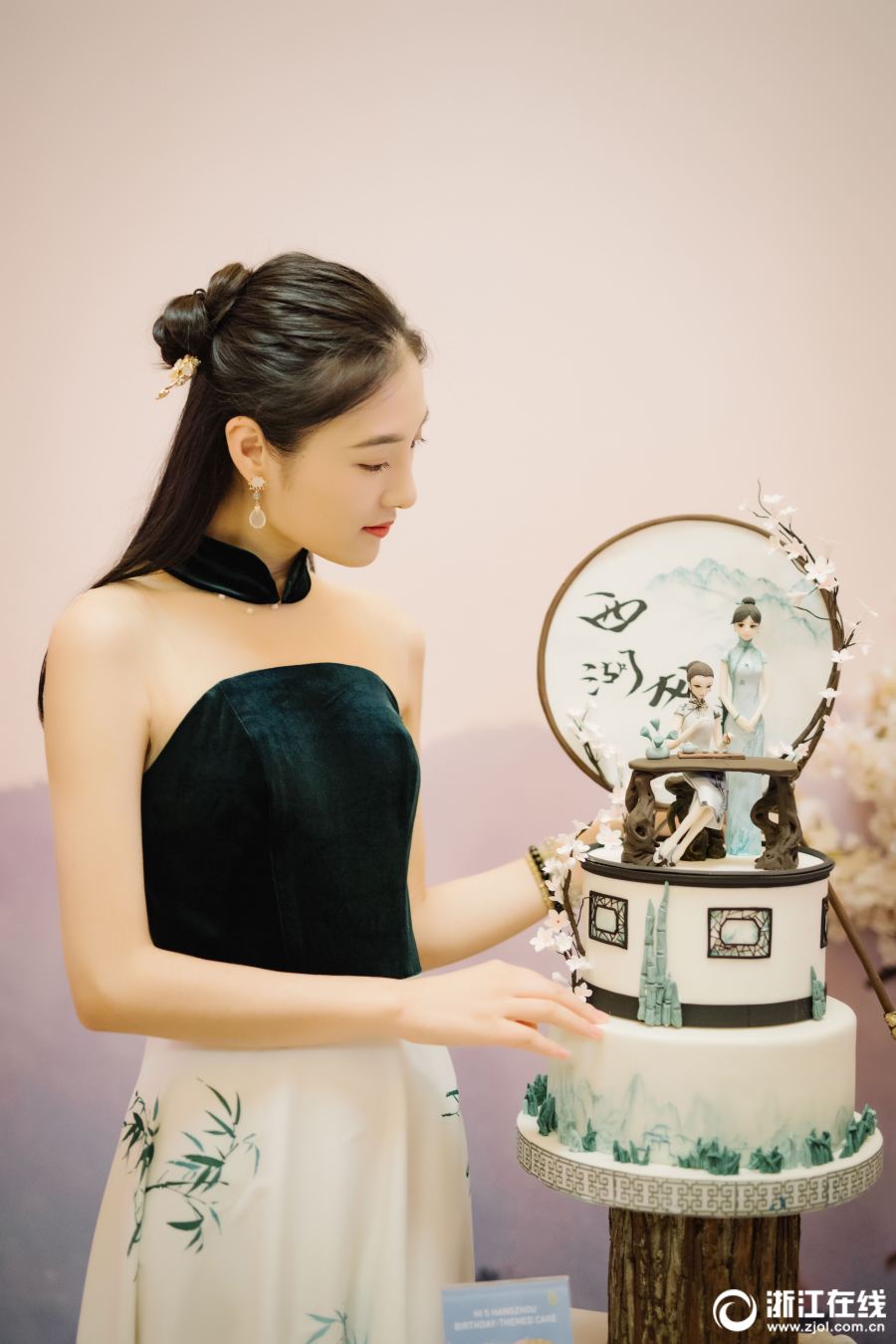 中国美男同性短剧一级色今