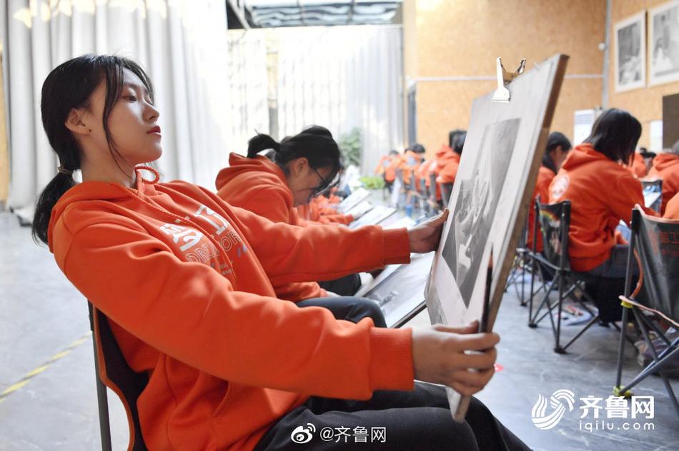 桃子游戏1000款免费手游大全