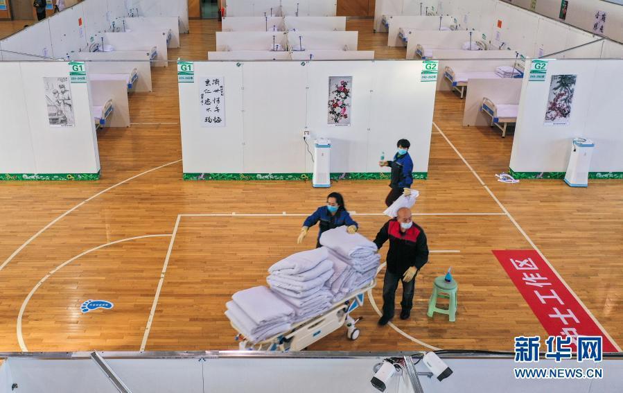 龜頭摩擦陰蒂