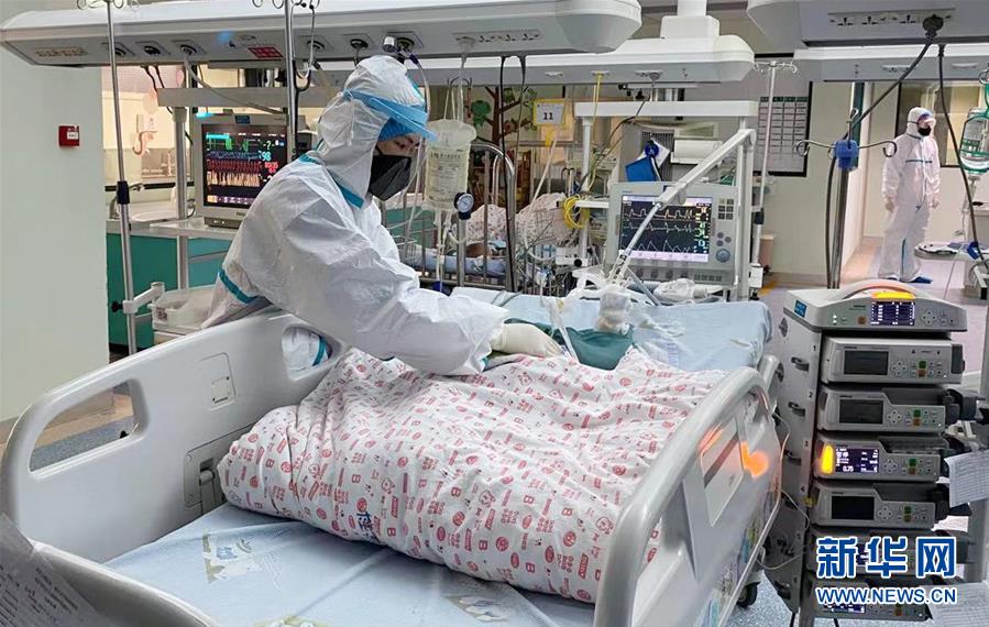 免费 成人 影片 在线 观看