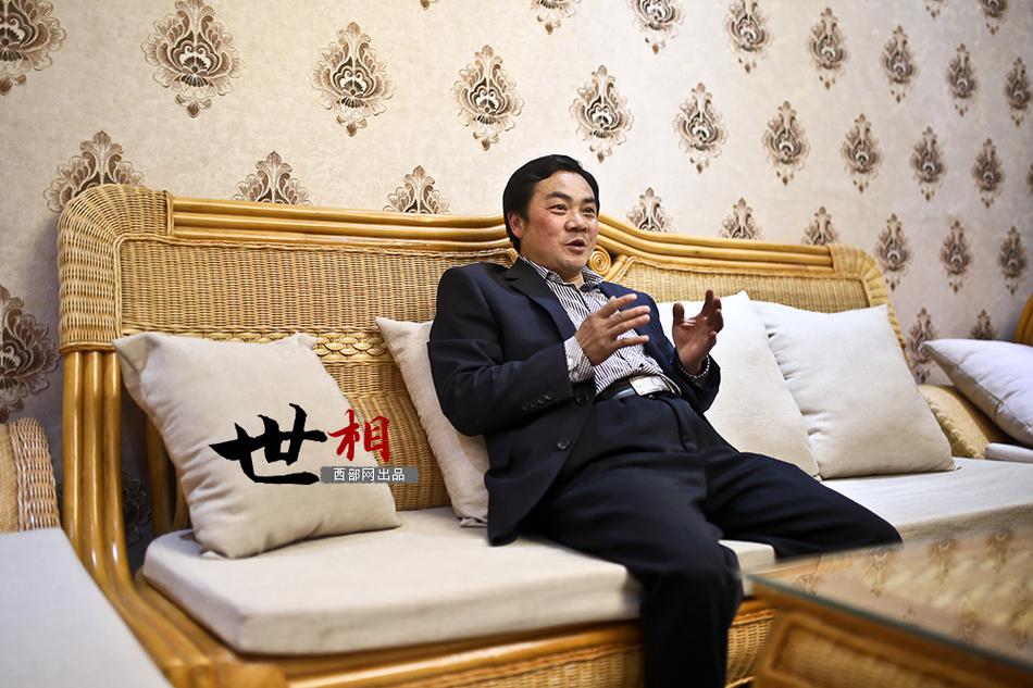 午夜成人视频