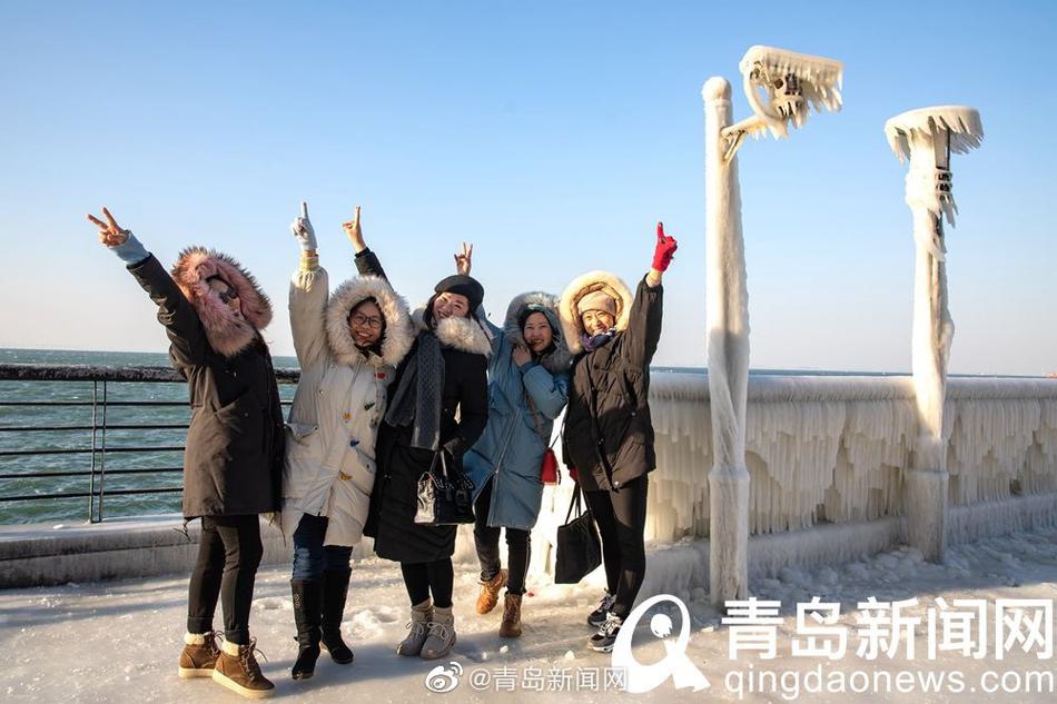 黄色视频2O12久久