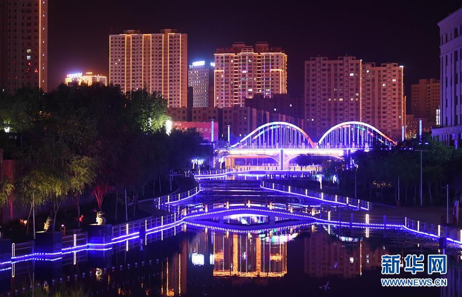 中国富婆裸体按摩