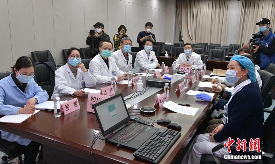 免费 在线 观看 色情 电影