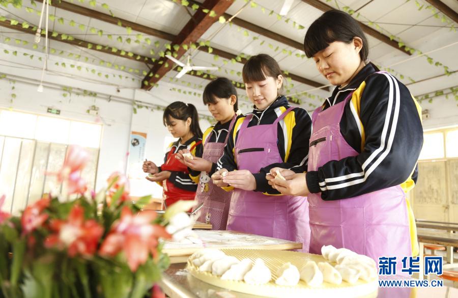 汤唯大胆露生殖147图片