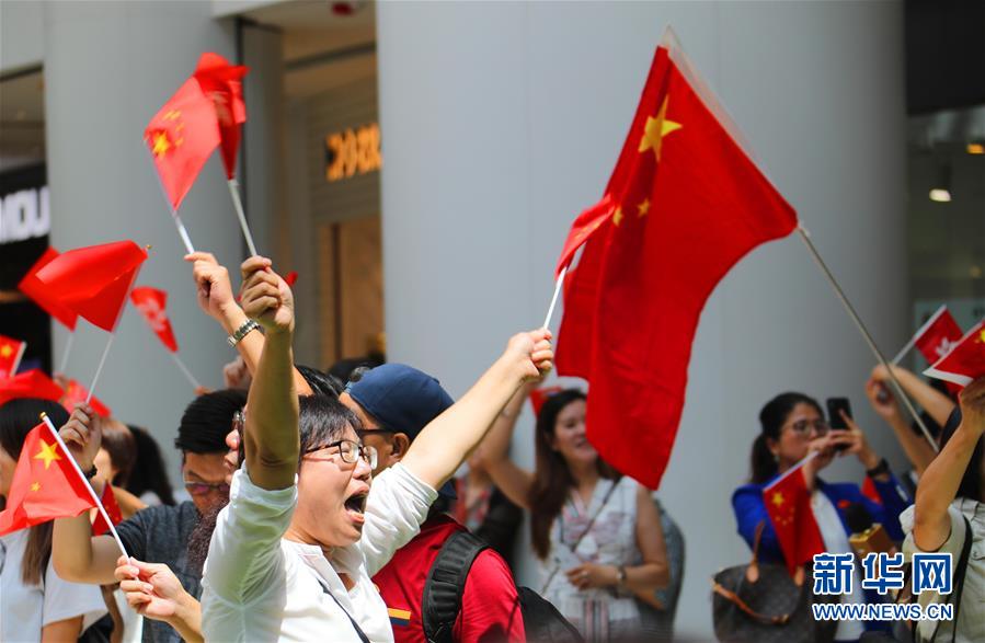 小受被打屁股