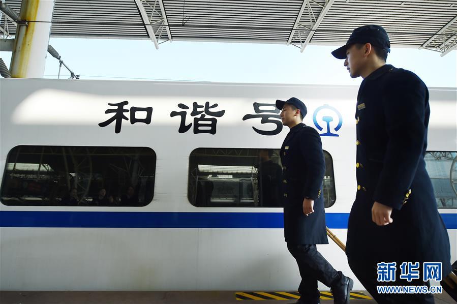富婆性开放裸体按摩洗浴