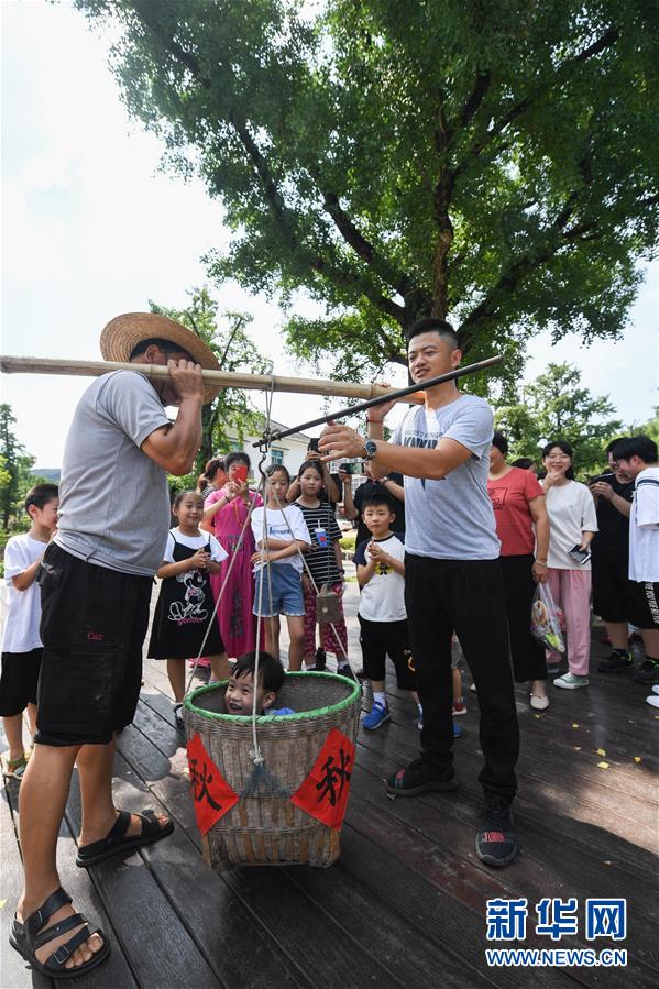 亚洲乱伦无码播放
