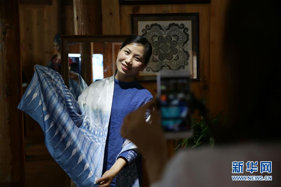 亚洲乱亚洲乱妇18P