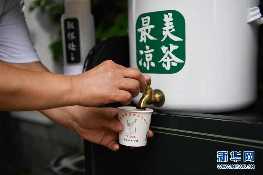俄罗斯狂躁美女大BBBBBB