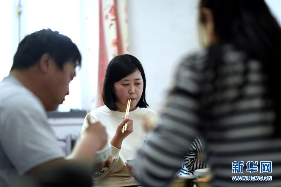 性婬杂技A片