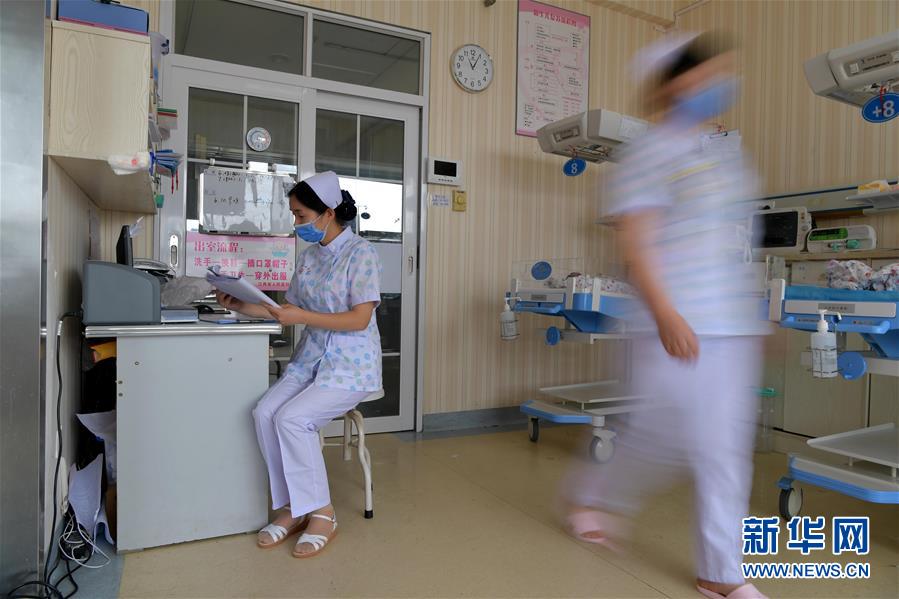 欧美日本人与动物一区二区三区