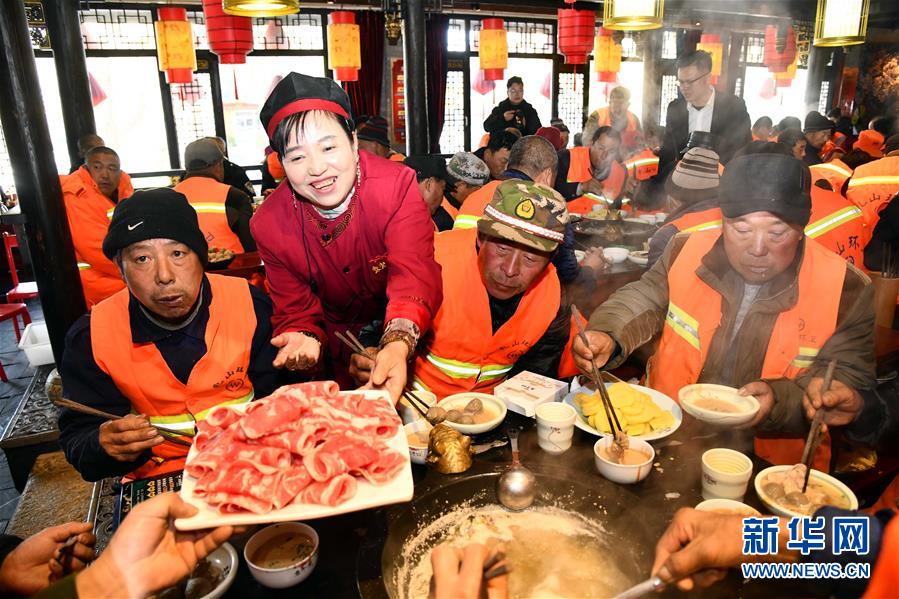 台灣旅館人妻偷情盜錄