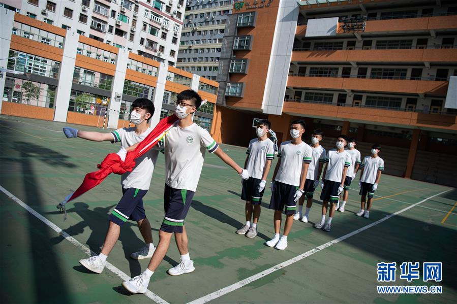 成年女人黄色激情网站