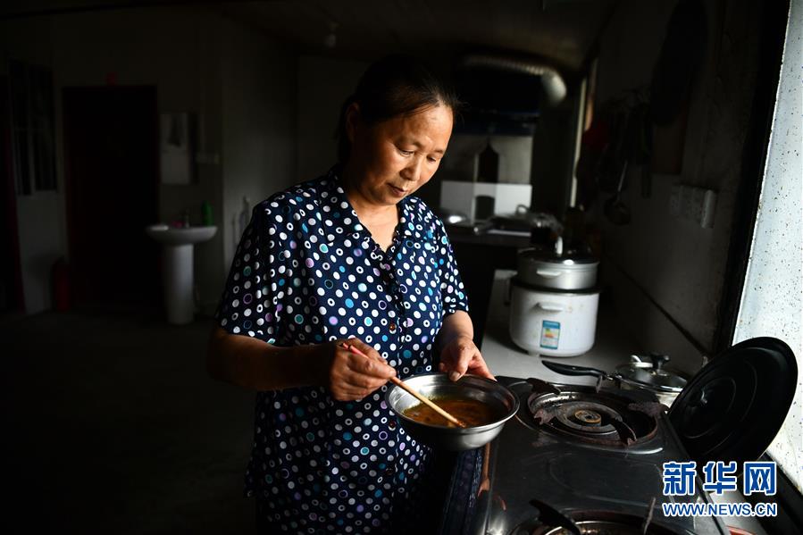 美女被   到流水羞羞
