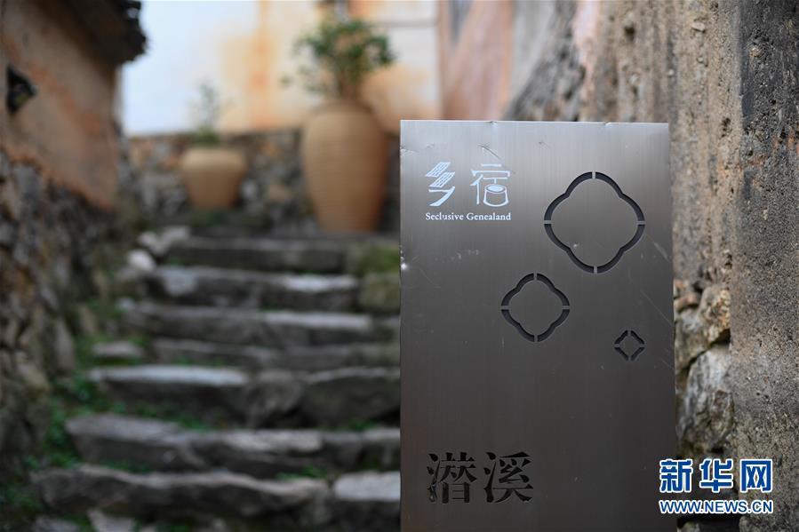 别揉我胸 啊 嗯摸湿P站