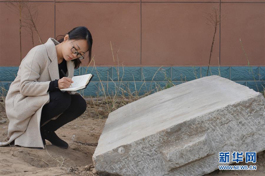 王霜率隊逆轉取勝，隊友身穿中國女足球衣應援，賽後直飛澳大利亞