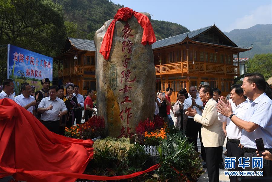 女人与拘一级毛片