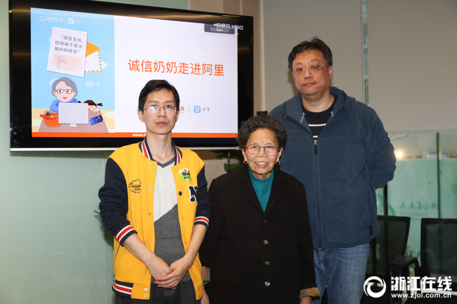 国精产品2024偷拍偷拍