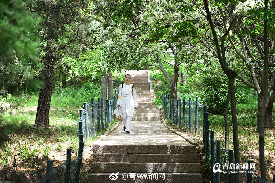 Chinese公共男澡堂偷拍