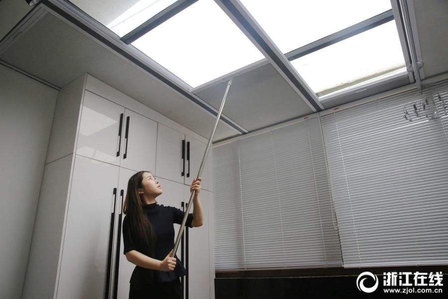 女奥特曼被 到爽被爆衣