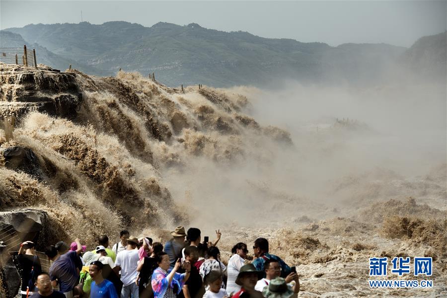 习近平总书记在深度贫困地区脱贫攻坚座谈会上的重要讲话引起强烈反响