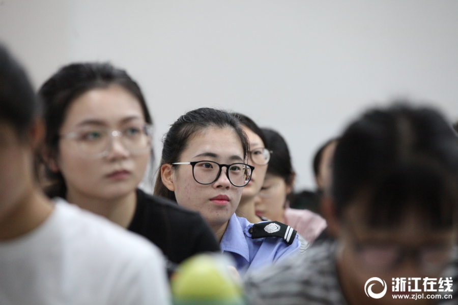 成人 网 欧美