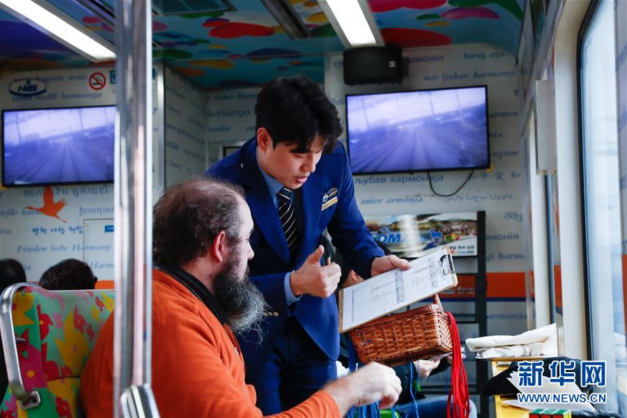 日韩精品区