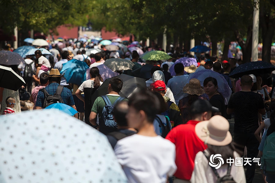 黑人巨屌大战尤物久久