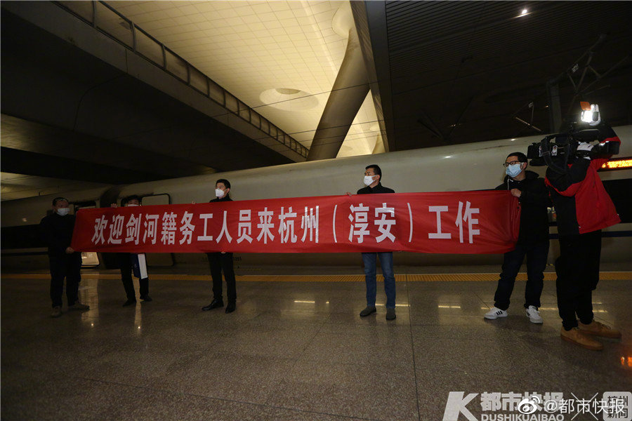 何亦恋