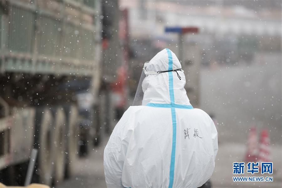 很黄很黄美女裸体精品视频