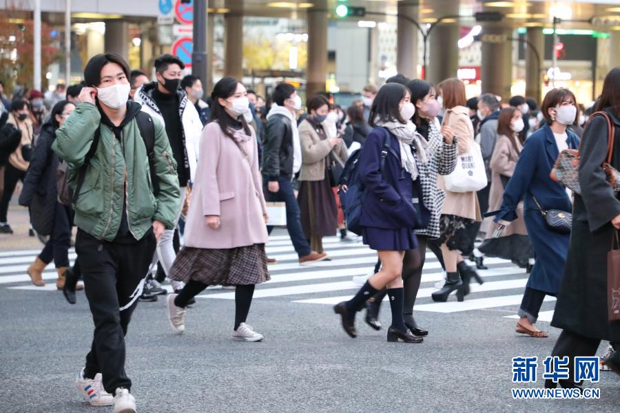 女人日逼的毛片