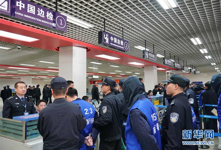 免费看女生隐私的软件