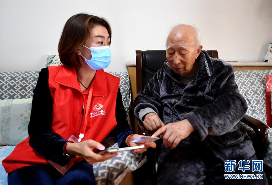 素人 成人 网站