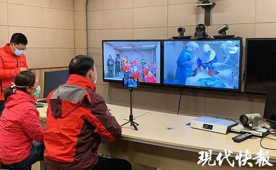 黄色网站综合电影网