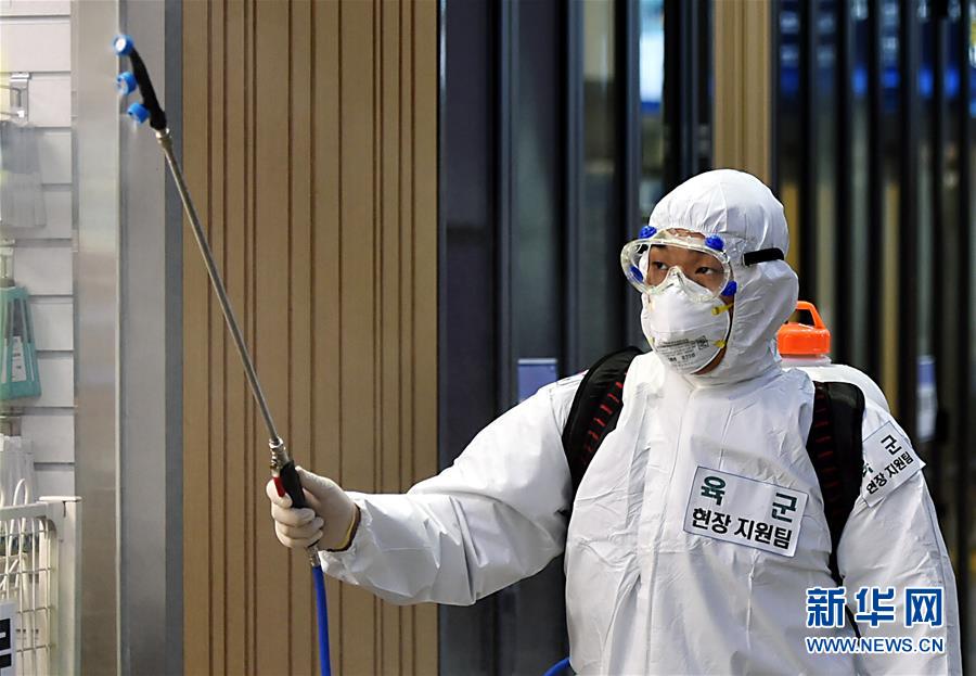 警方通报黑的司机殴打乘客