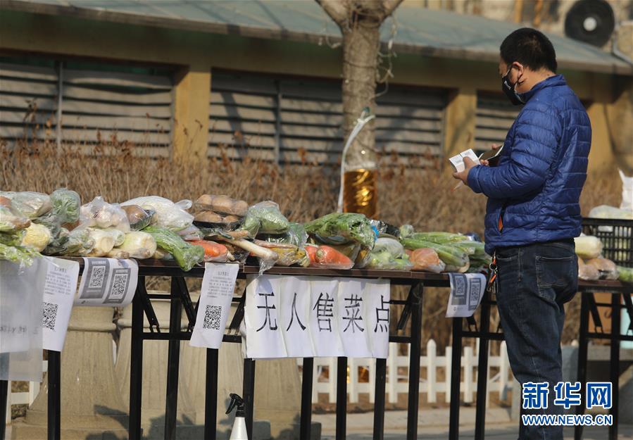 詹姆斯：假如有人能单场投进16记三分，那就是库里